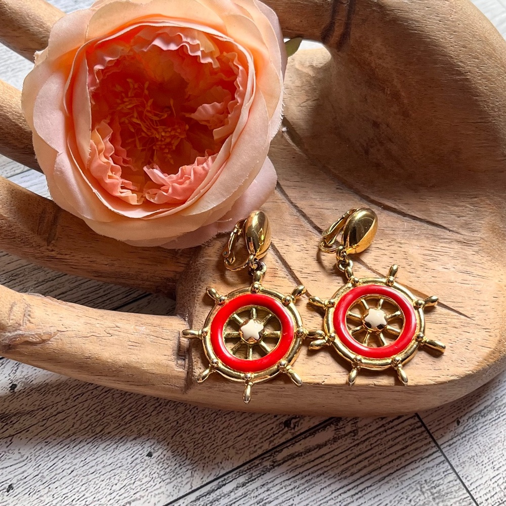Avon - Ship to Shore Clip on Earrings - Red & White Ship's Wheel  Clip on